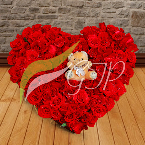 Heart Roses Box